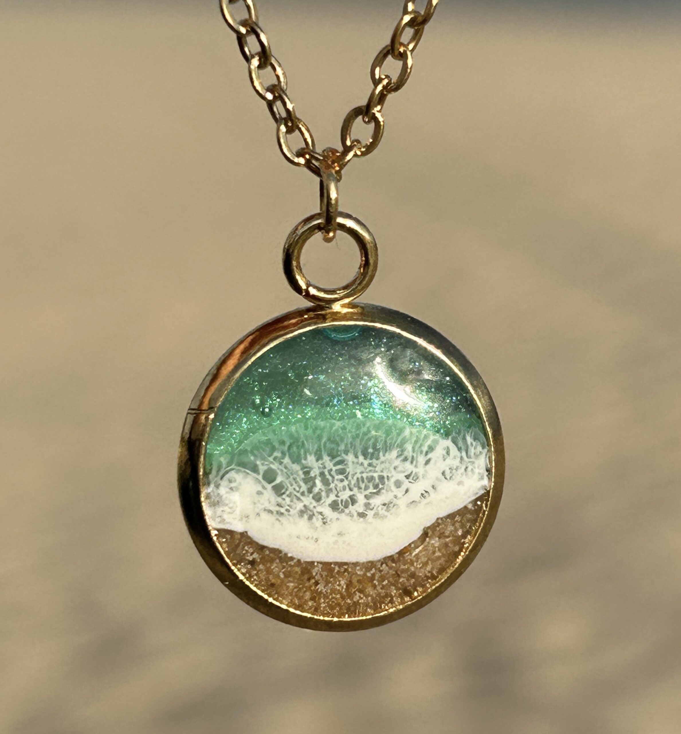 Colgante dorado “Lances” - Imagen 2